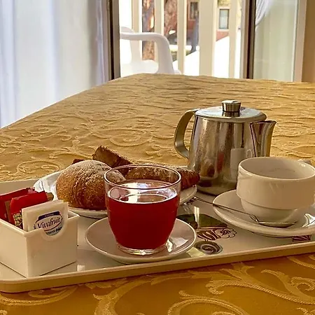 Aida Hotel